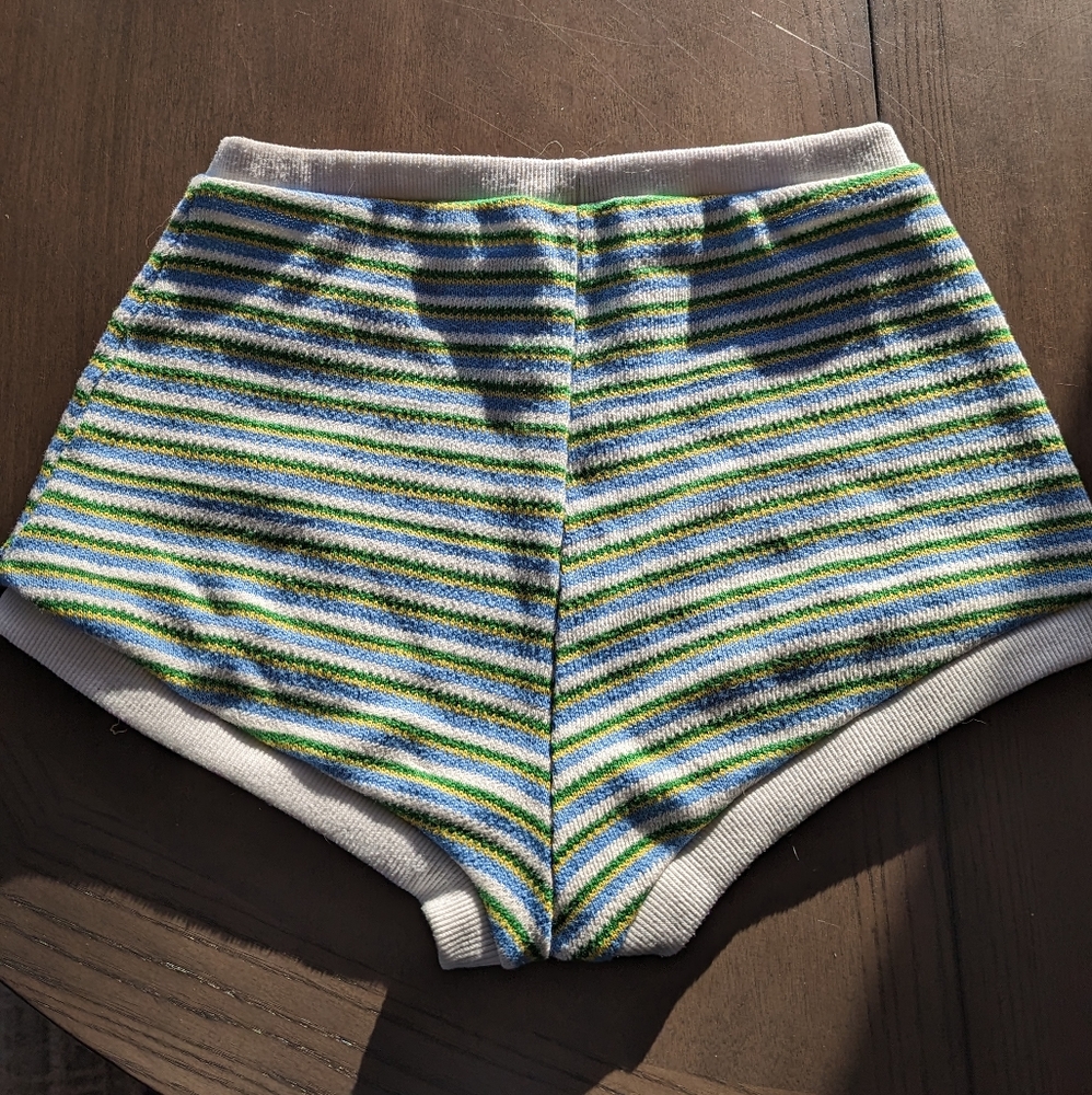 Zara booty shorts